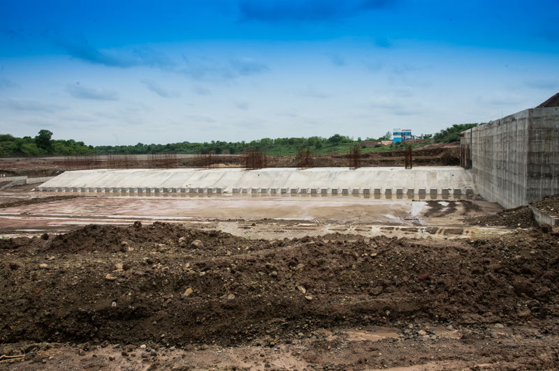 WEIR GATED BARRAGE, WARORA